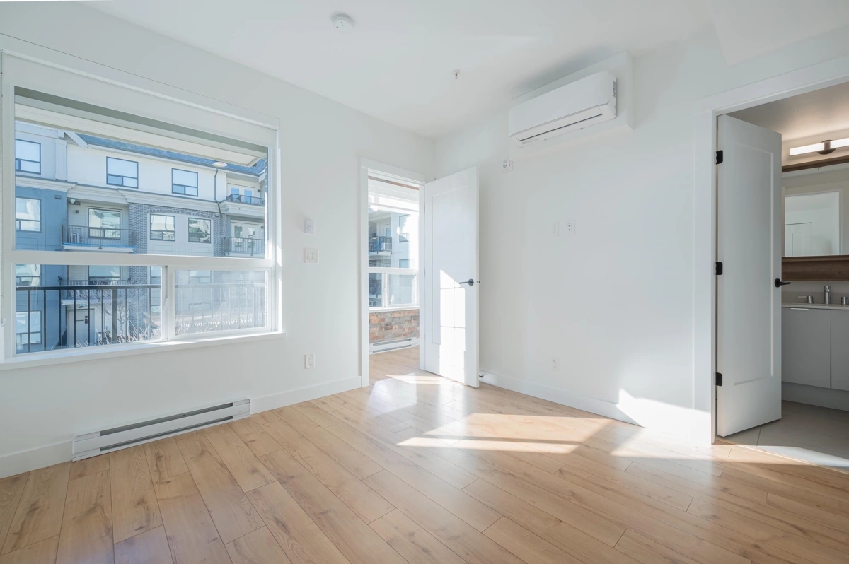 Bedroom 4 Photo of 310-311 2493 Montrose Avenue, Abbotsford, BC