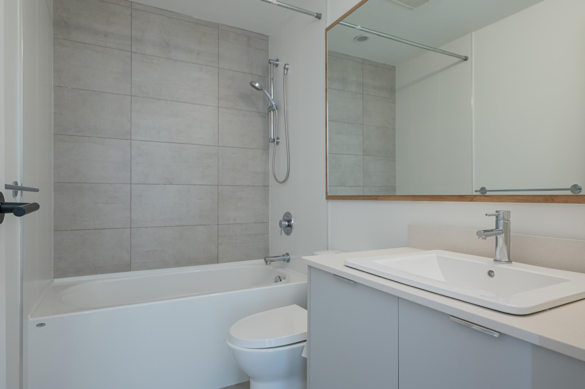 Garage Interior Photo of 310-311 2493 Montrose Avenue, Abbotsford, BC