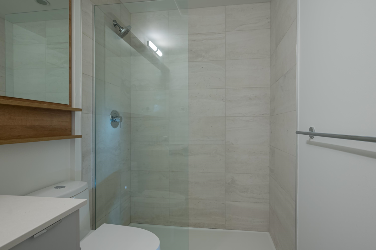 Office / Den Photo of 310-311 2493 Montrose Avenue, Abbotsford, BC