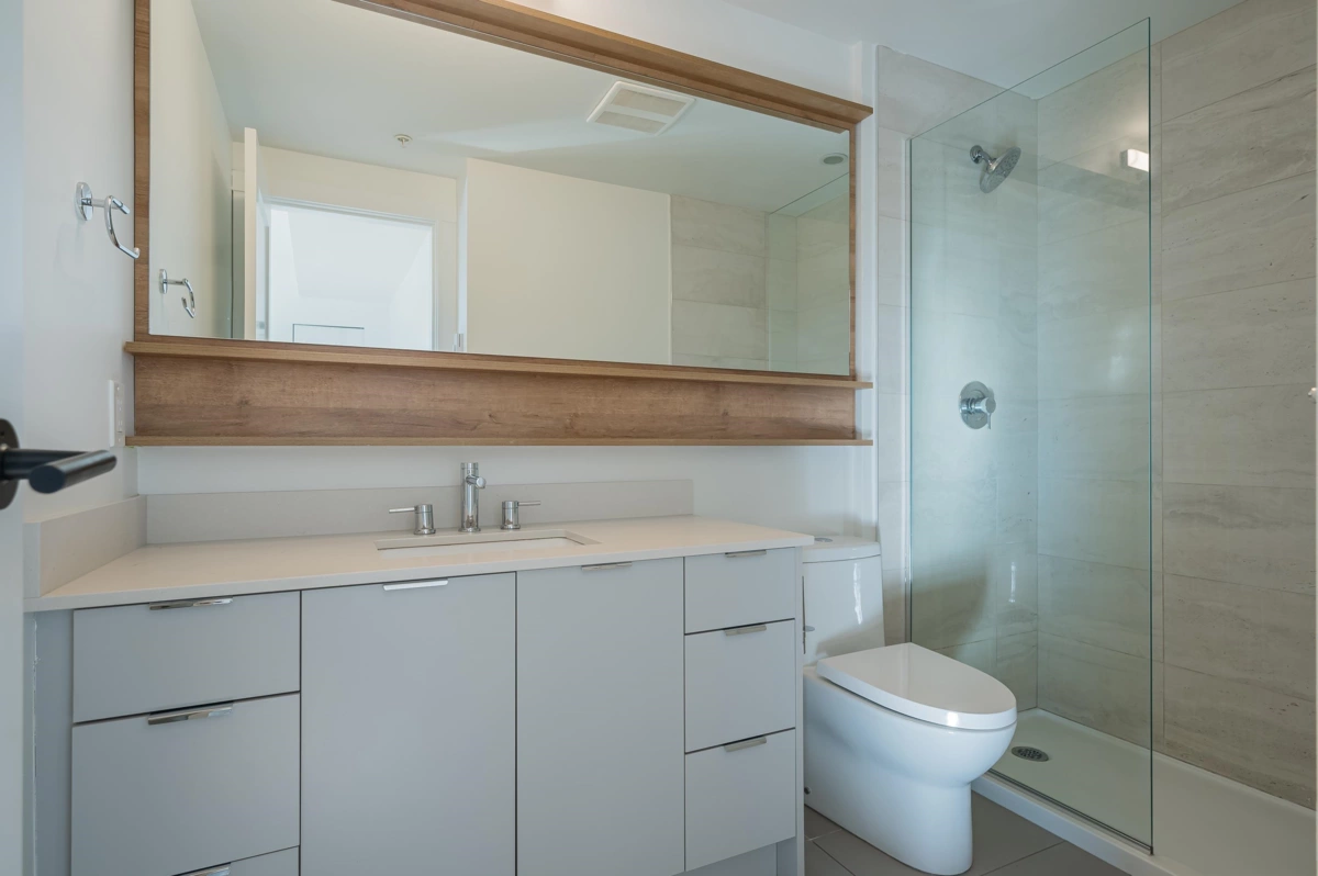 Powder Room Photo of 310-311 2493 Montrose Avenue, Abbotsford, BC