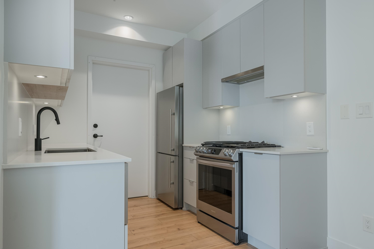 Primary Bedroom Photo of 310-311 2493 Montrose Avenue, Abbotsford, BC