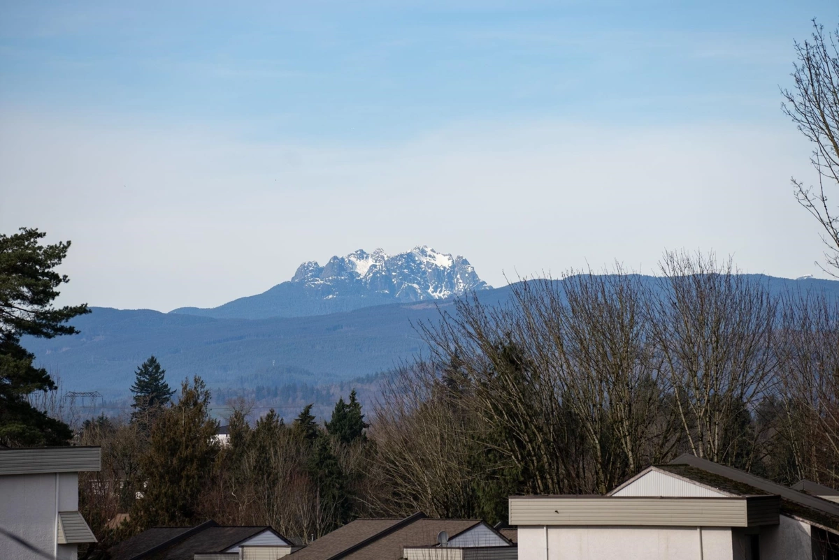 Garden / Landscaping Photo of 453 2750 Fairlane Street, Abbotsford, BC