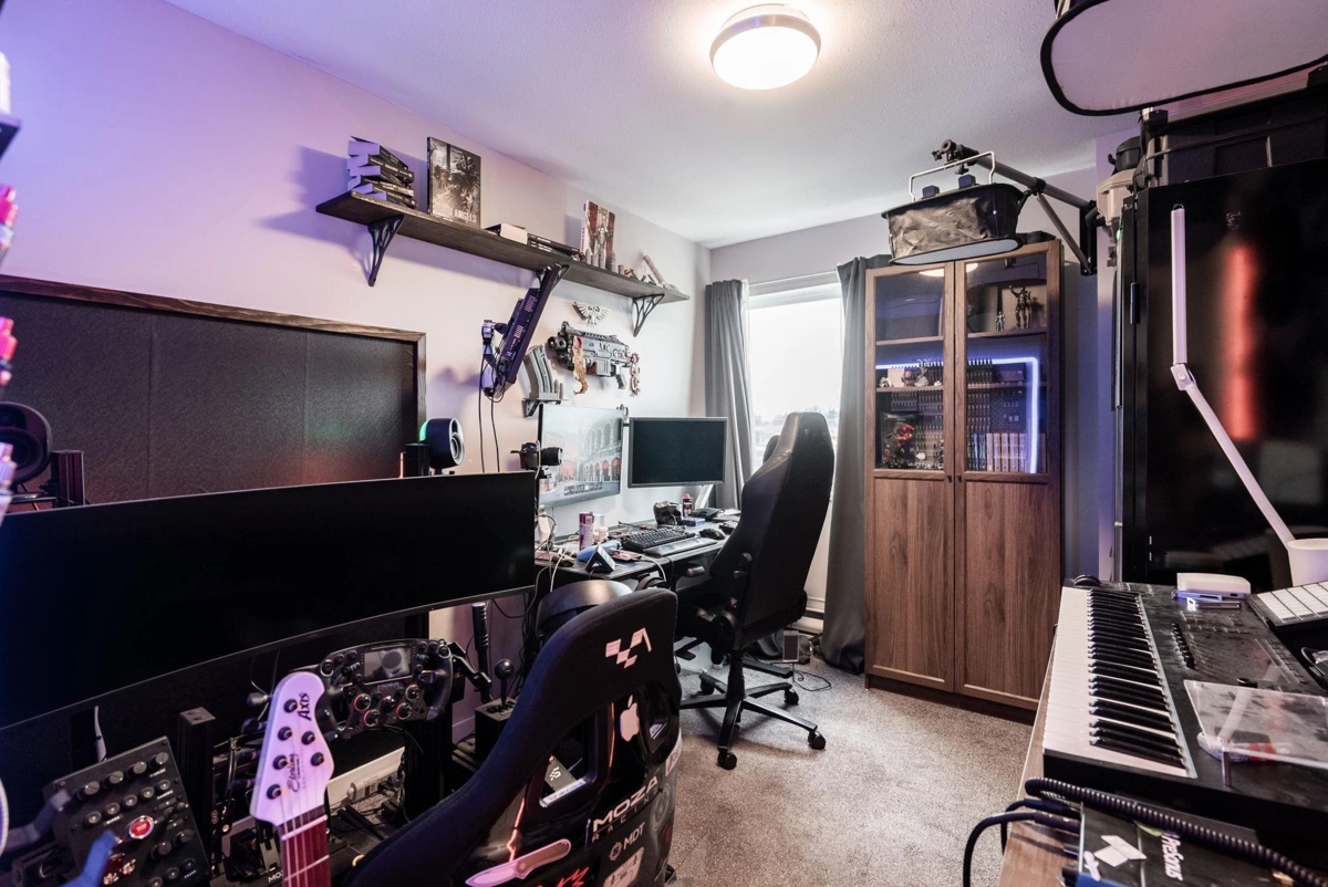 Loft / Bonus Room Photo of 453 2750 Fairlane Street, Abbotsford, BC