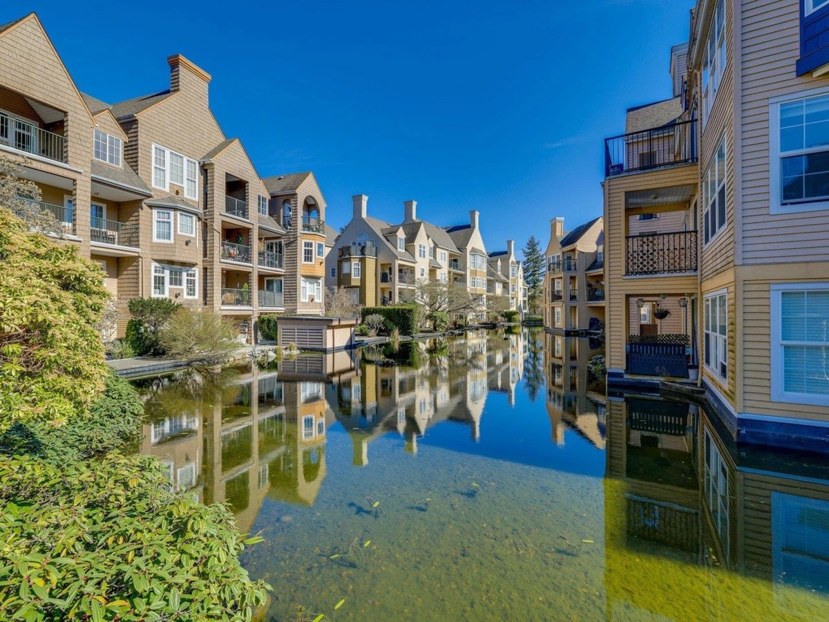 Laundry Room Photo of 206 5556 14 Avenue, Delta, BC