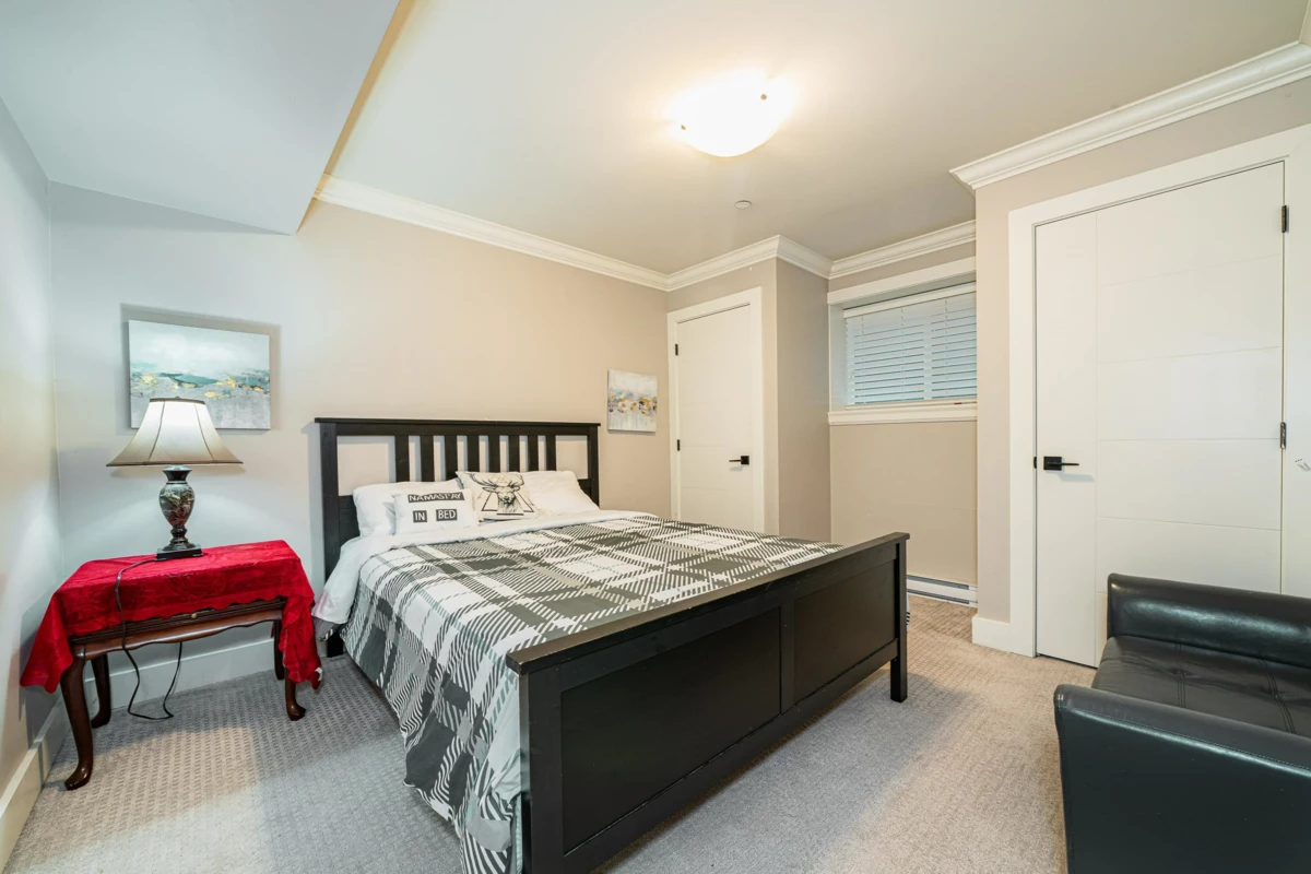 Aerial View of 15807 Buena Vista Avenue, White Rock, BC