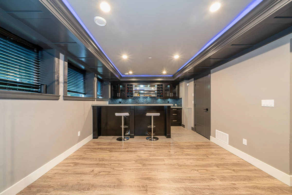 Backyard Photo of 15807 Buena Vista Avenue, White Rock, BC