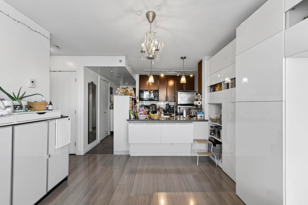 Breakfast Nook Photo of 2309 688 Abbott Street, Vancouver, BC