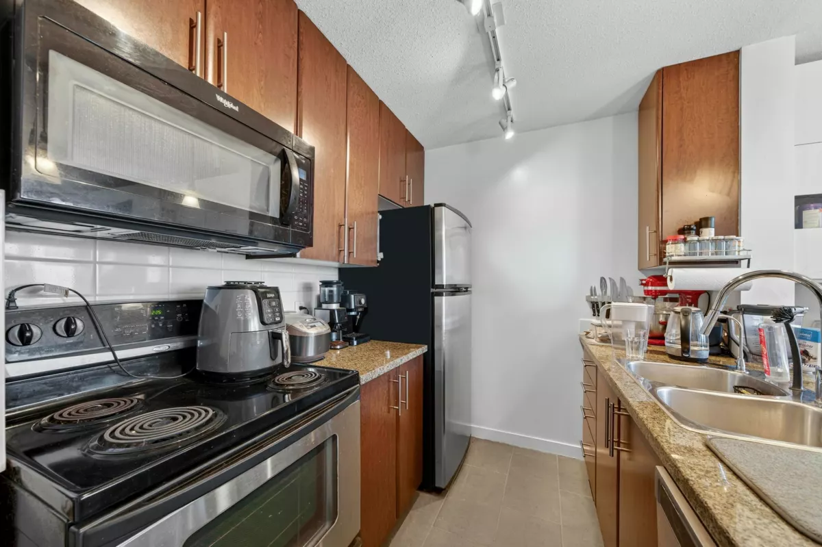 Dining Area Photo of 2309 688 Abbott Street, Vancouver, BC