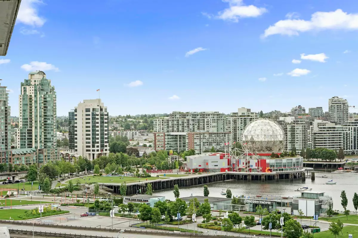 Fitness Center Photo Near 2309 688 Abbott Street, Vancouver, BC