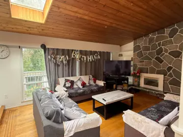 Breakfast Nook Photo of 13833 114 Avenue, Surrey, BC
