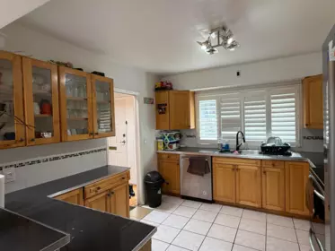 Kitchen Photo of 13833 114 Avenue, Surrey, BC