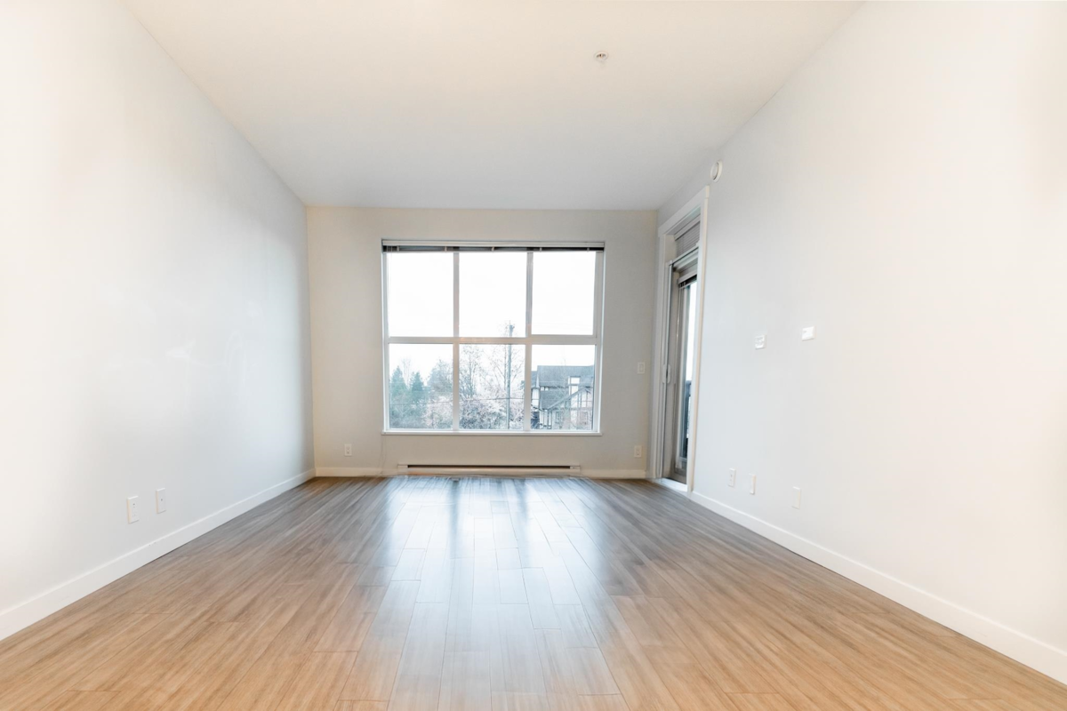 Living Room Photo of C315 8150 207th Street, Langley, BC
