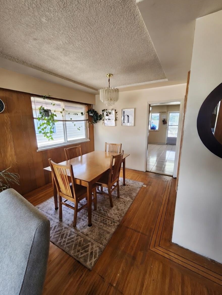 Living Room Photo of 3312 Queens Avenue, Vancouver, BC