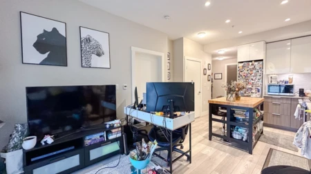 301 3588 Sawmill Crescent, Vancouver, BC, Vancouver — Apartment/Condo for sale