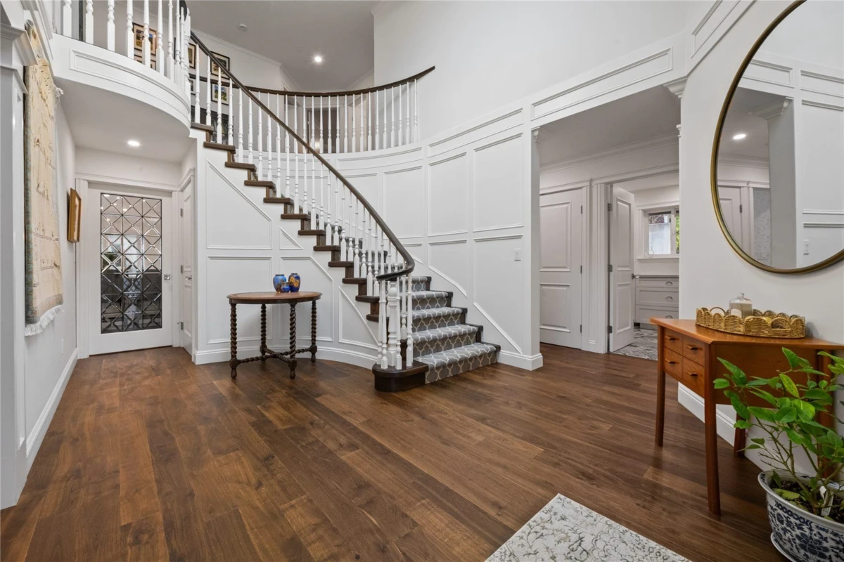 Living Room Photo of 226 Wooddale Road, North Vancouver, BC