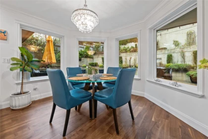 Breakfast Nook Photo of 226 Wooddale Road, North Vancouver, BC