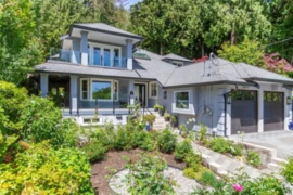 226 Wooddale Road, North Vancouver, BC