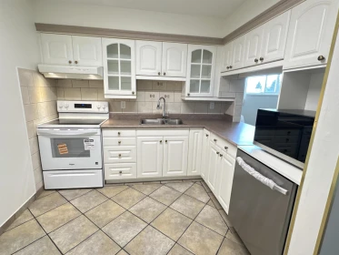 Hot Tub / Spa Photo of 2175 Lawson Avenue, West Vancouver, BC
