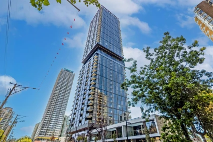 2205 5987 Wilson Avenue, Burnaby, BC, Burnaby — Apartment/Condo for sale