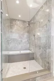 Primary Bathroom Photo of 3 7088 Heather Street, Richmond, BC