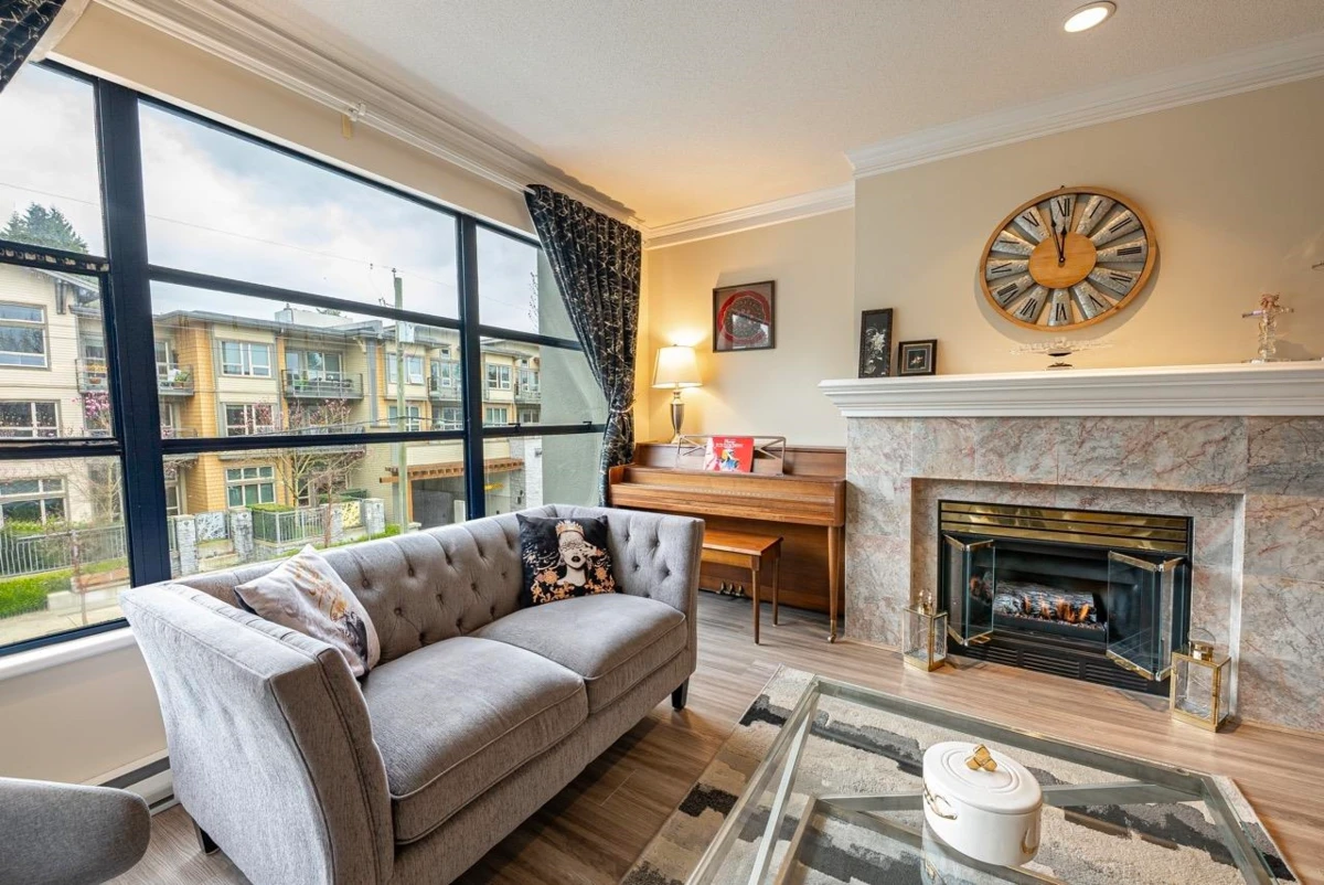 Living Room Photo of 206 3151 Woodbine Drive, North Vancouver, BC