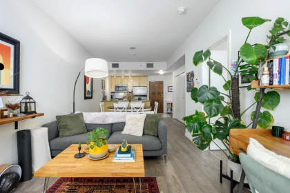 Breakfast Nook Photo of 405 168 E Esplanade, North Vancouver, BC