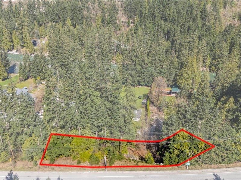 Exterior Rear Photo of 320 Forrest Crescent, Hope, BC