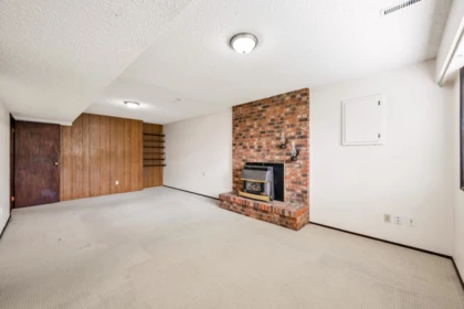 Mudroom Photo of 14237 69 Avenue, Surrey, BC