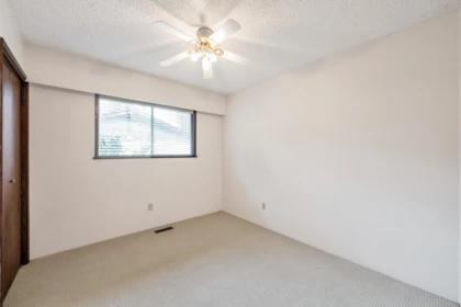 Office / Den Photo of 14237 69 Avenue, Surrey, BC