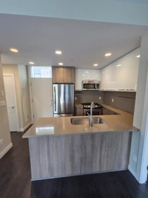 317 9350 University High Street, Burnaby, BC, Burnaby — Apartment/Condo for sale