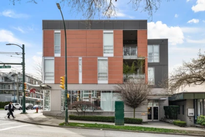 Community Amenities Photo (Clubhouse) of 204 2108 W 12th Avenue, Vancouver, BC
