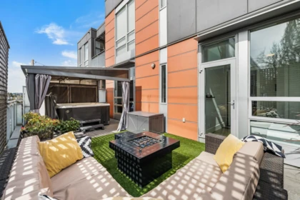 Garden / Landscaping Photo of 204 2108 W 12th Avenue, Vancouver, BC