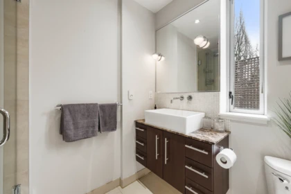 Mudroom Photo of 204 2108 W 12th Avenue, Vancouver, BC