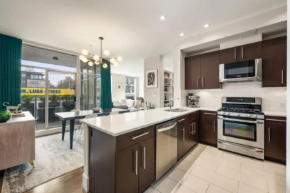 Primary Bedroom Photo of 204 2108 W 12th Avenue, Vancouver, BC
