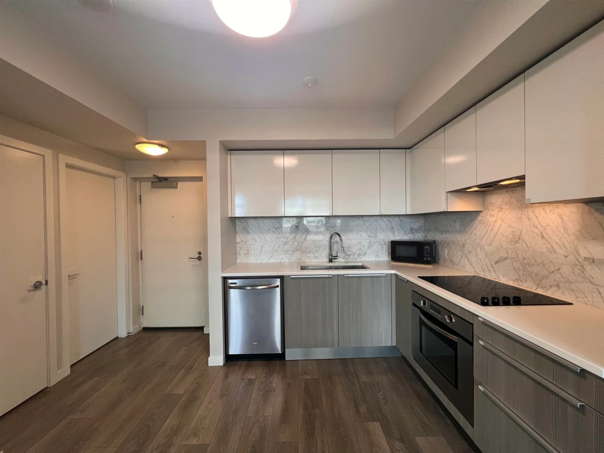 Dining Area Photo of 401 6461 Telford Avenue, Burnaby, BC