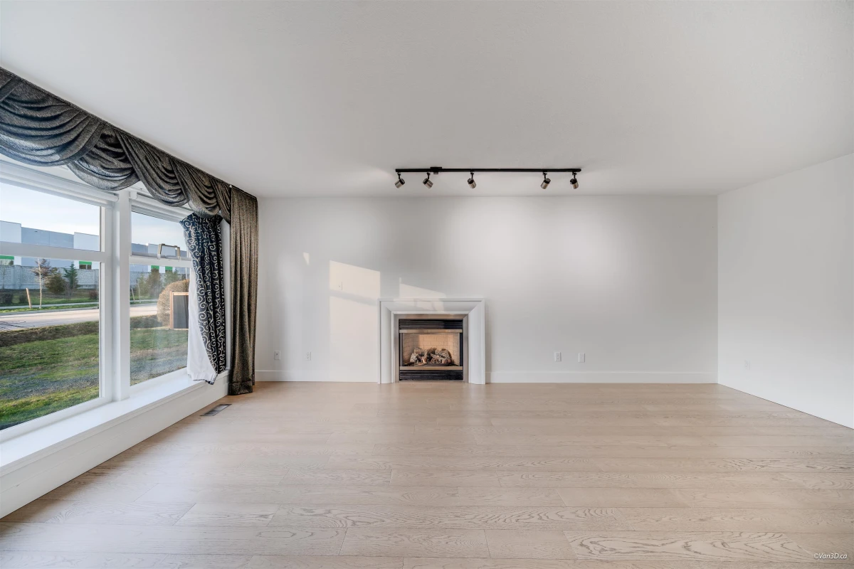 Dining Area Photo of 3464 196 Street, Langley, BC