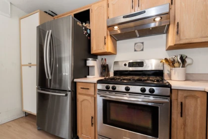 Kitchen Island Photo of 50940 Riverview Drive, Chilliwack, BC