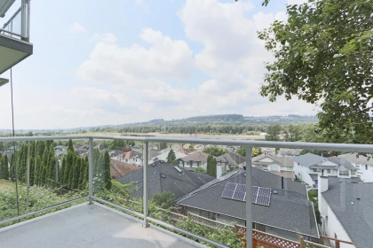 Hot Tub / Spa Photo of 17 1615 Shaughnessy Street, Port Coquitlam, BC