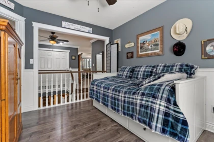Staircase Photo of 35 34250 Hazelwood Avenue, Abbotsford, BC