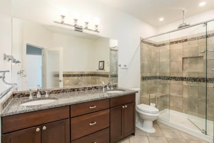 Entry Foyer Photo of 34 2688 150 Street, Surrey, BC