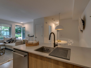 Kitchen Island Photo of 8 533 E 3rd Street, North Vancouver, BC