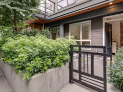 8 533 E 3rd Street, North Vancouver, BC