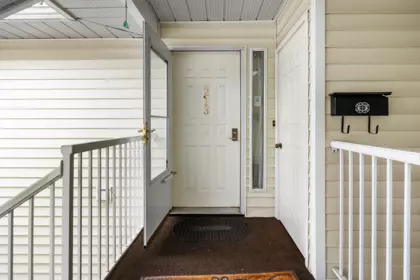 Front Yard Photo of 213 7156 121 Street, Surrey, BC