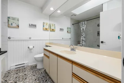 Guest Bathroom Photo of 213 7156 121 Street, Surrey, BC