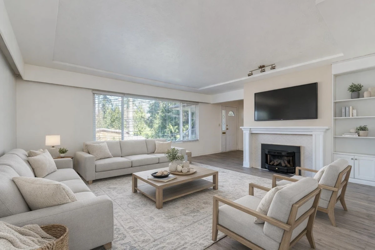 Family Room Photo of 760 Grover Avenue, Coquitlam, BC