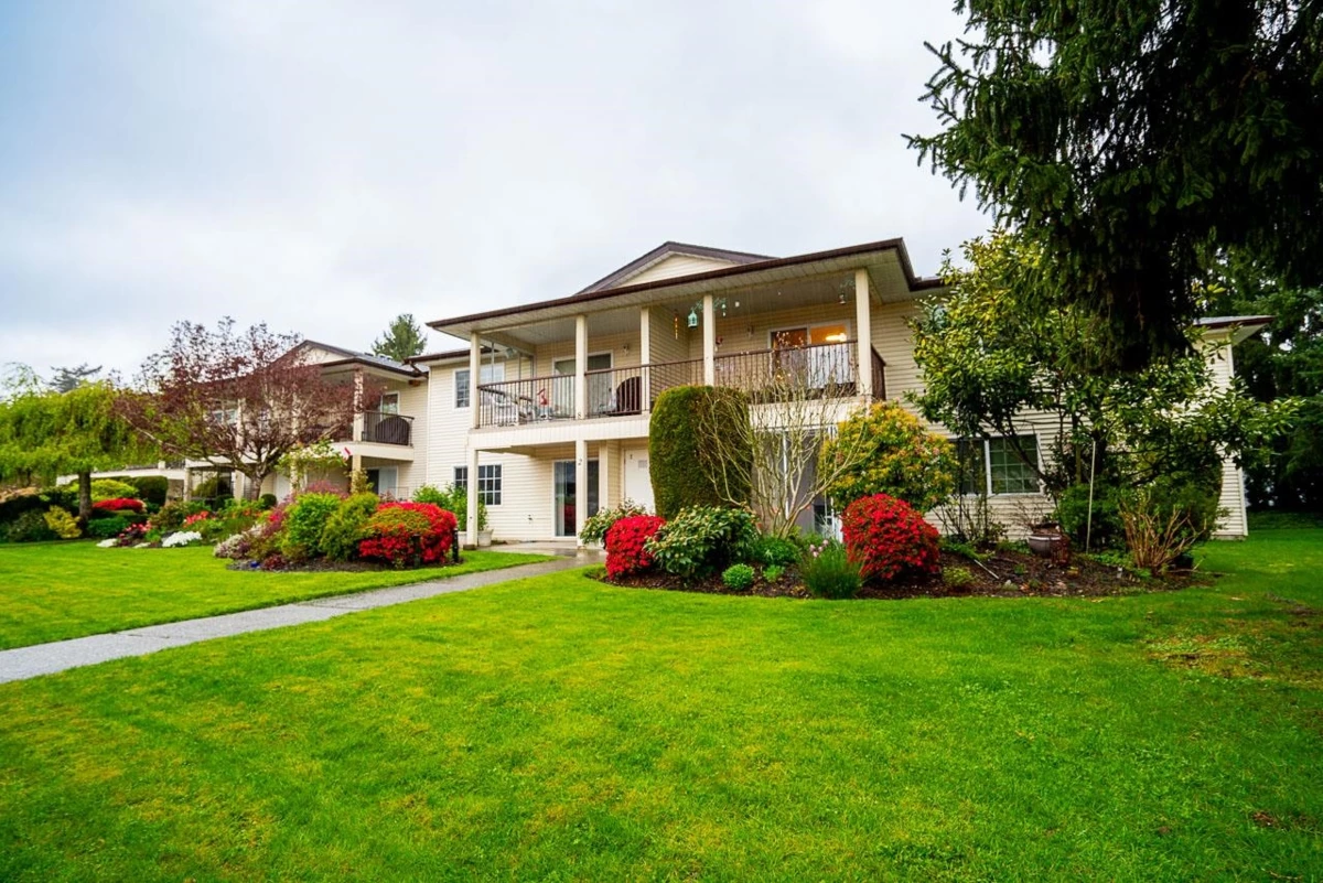 Exterior Rear Photo of 2 6467 197th Street, Langley, BC