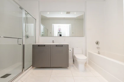Powder Room Photo of 202 14968 101a Avenue, Surrey, BC