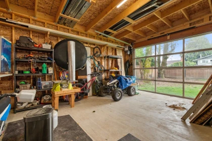 Fitness Center Photo Near 10218 Oval Drive, Chilliwack, BC