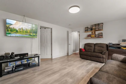 Hallway Photo of 10218 Oval Drive, Chilliwack, BC