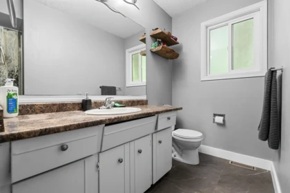 Laundry Room Photo of 10218 Oval Drive, Chilliwack, BC